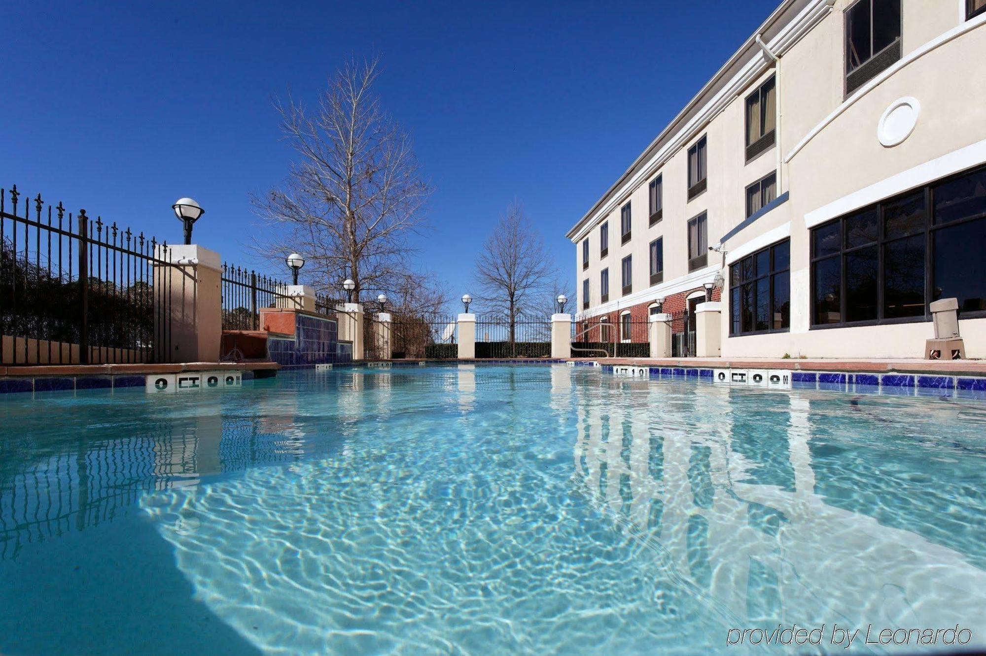Holiday Inn Express North Tyler Exterior foto