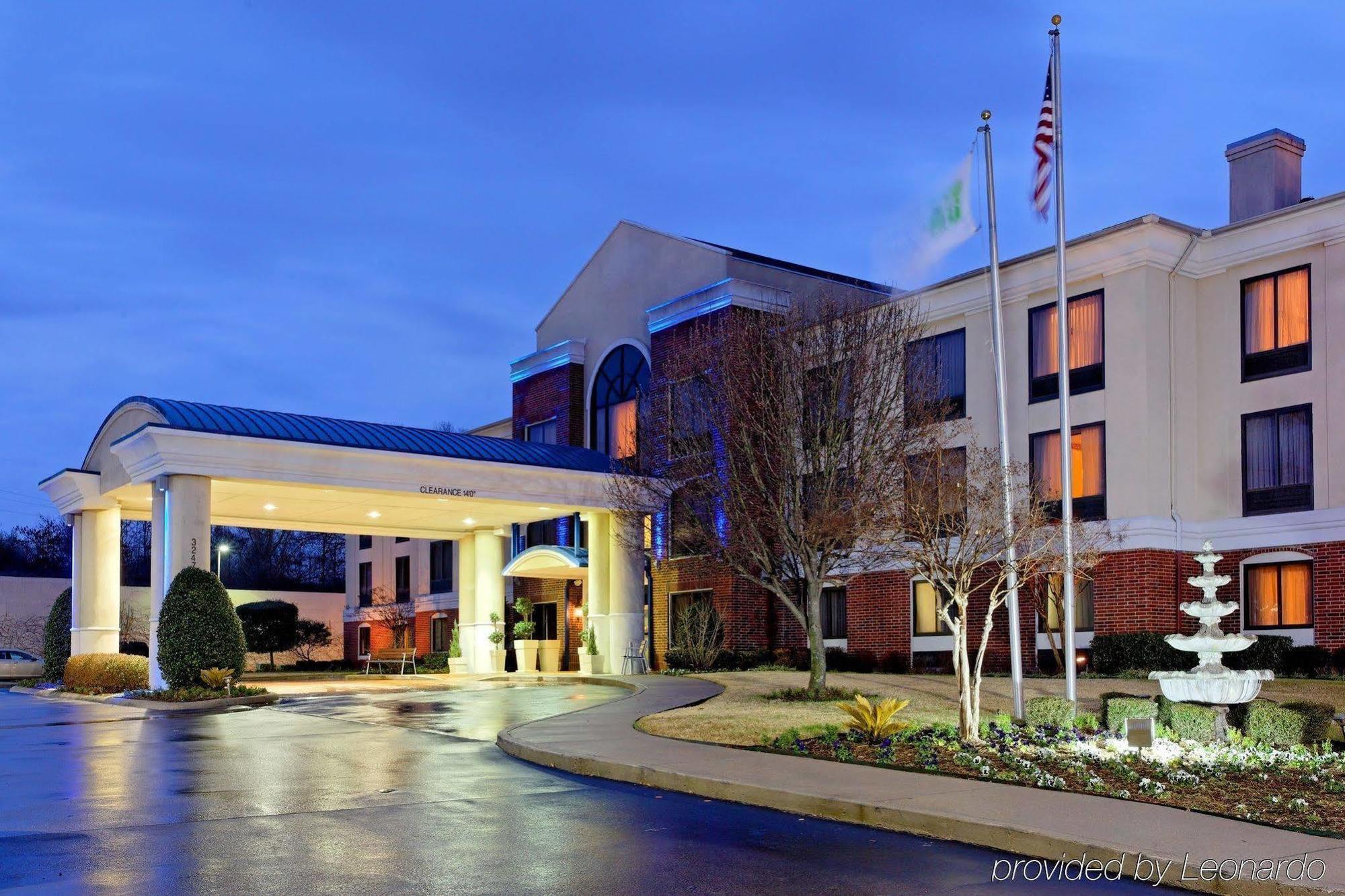 Holiday Inn Express North Tyler Exterior foto